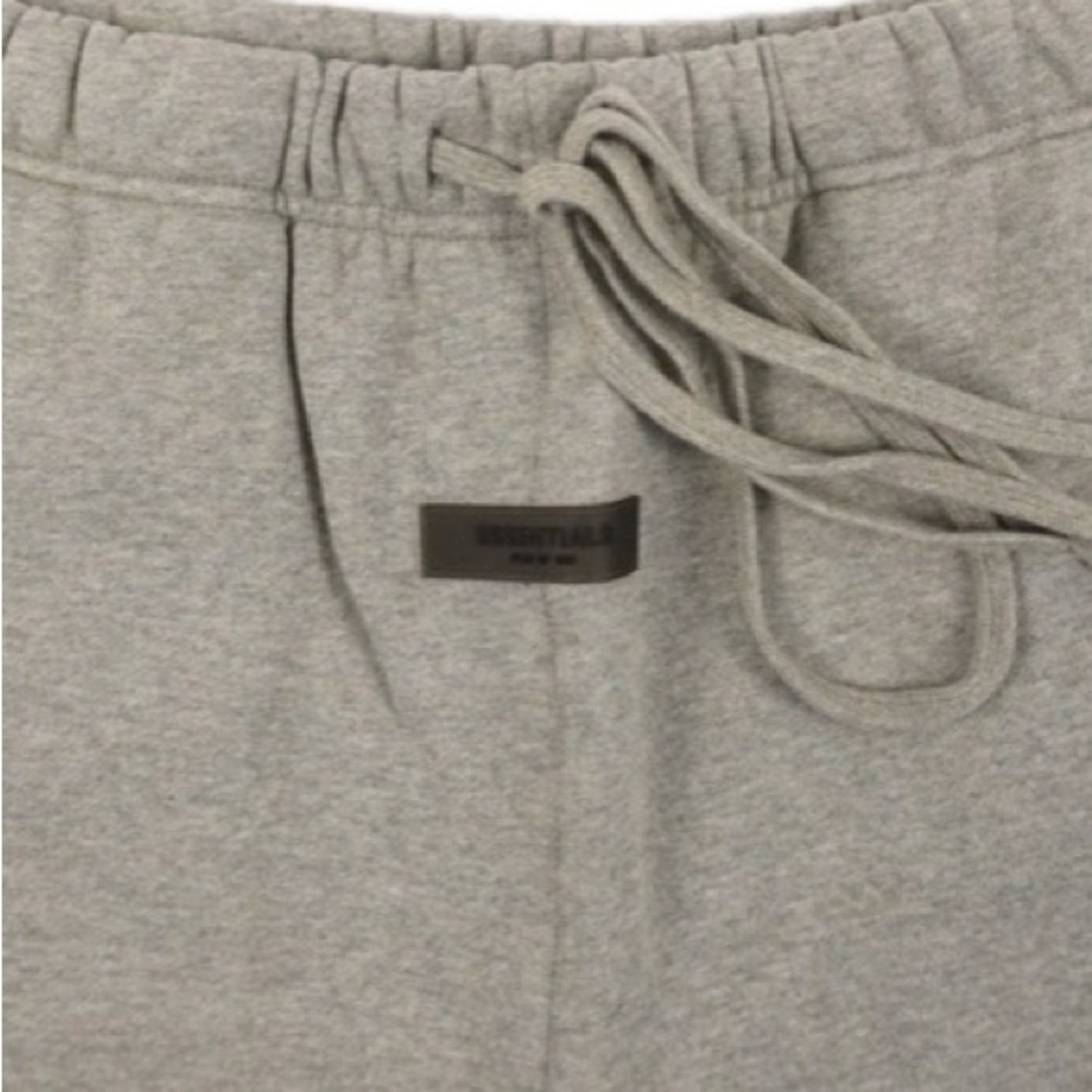 NWT [Fear of God] Essentials Dark Oatmeal Gray Casual Sweat Shorts Men's L - Picture 10 of 13